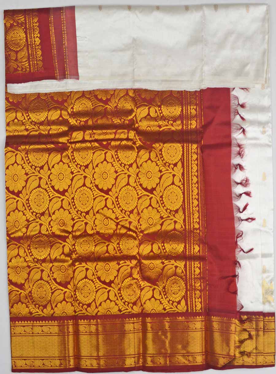 Temple Saree 7009