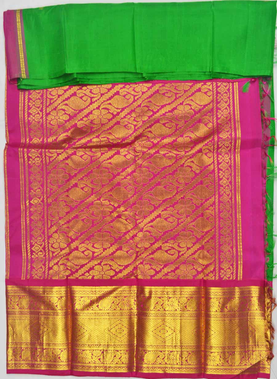 Temple Saree 7464