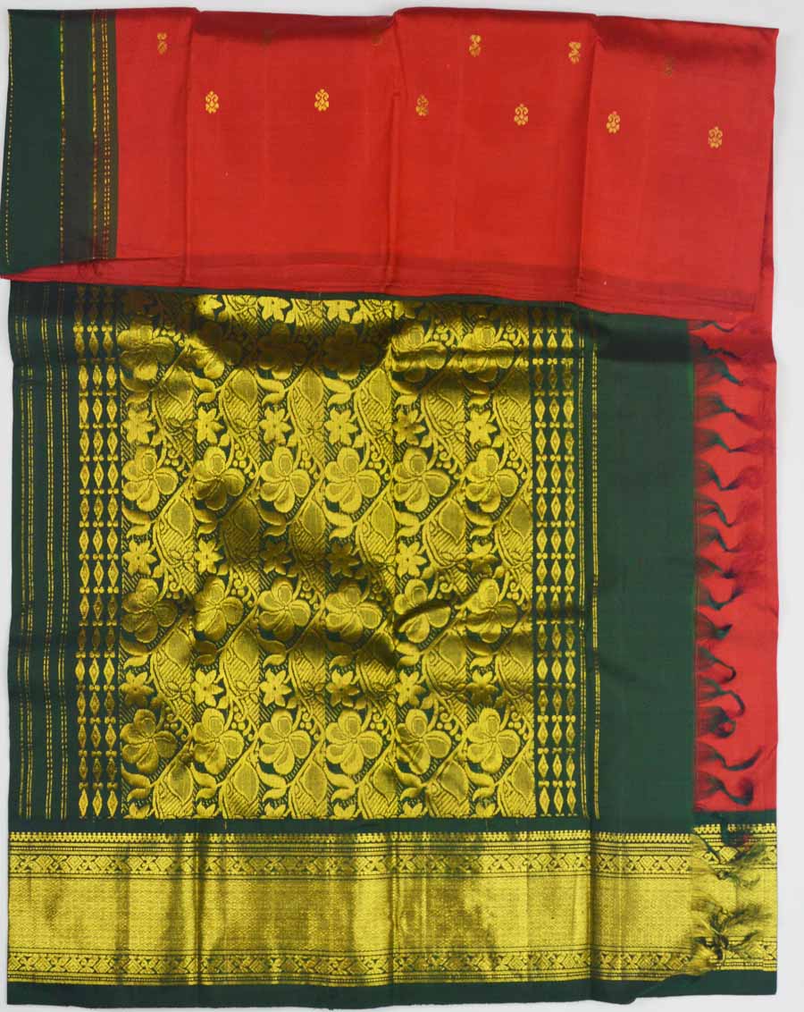 Temple Saree 8014