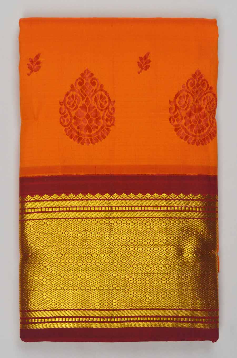 Temple Saree 10124