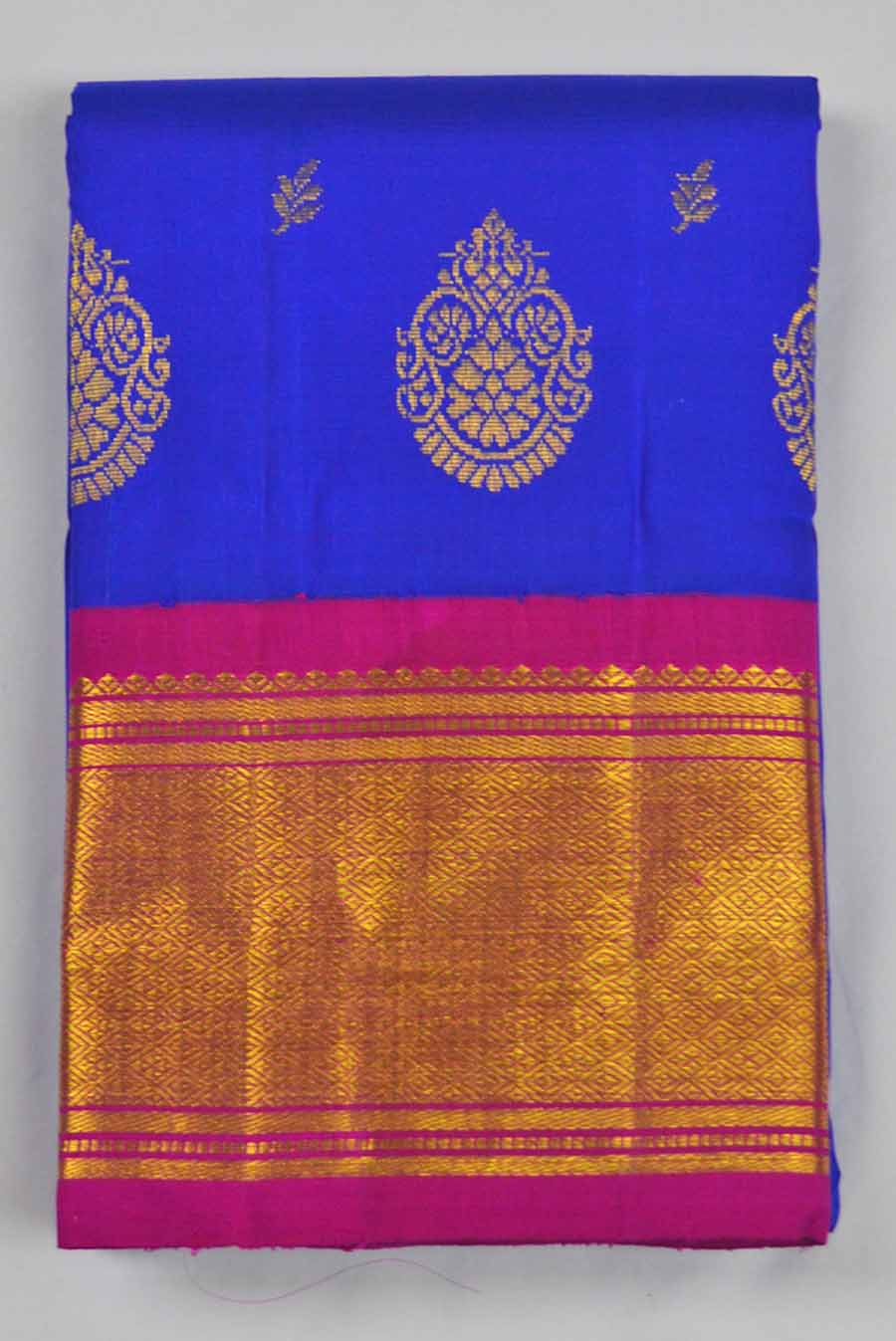 Temple Saree 10458