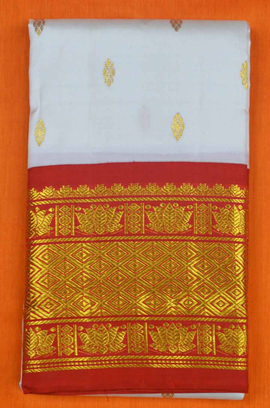 Temple Saree 10800