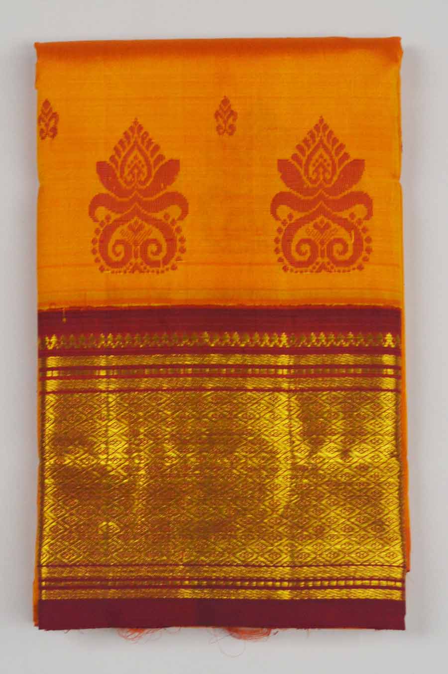 Temple Saree 10955