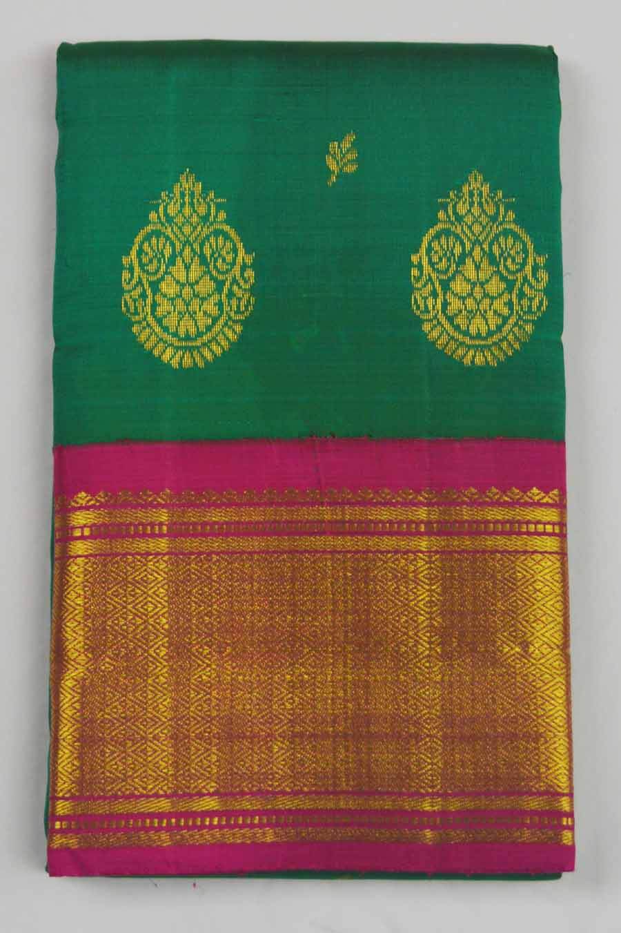 Temple Saree 10944