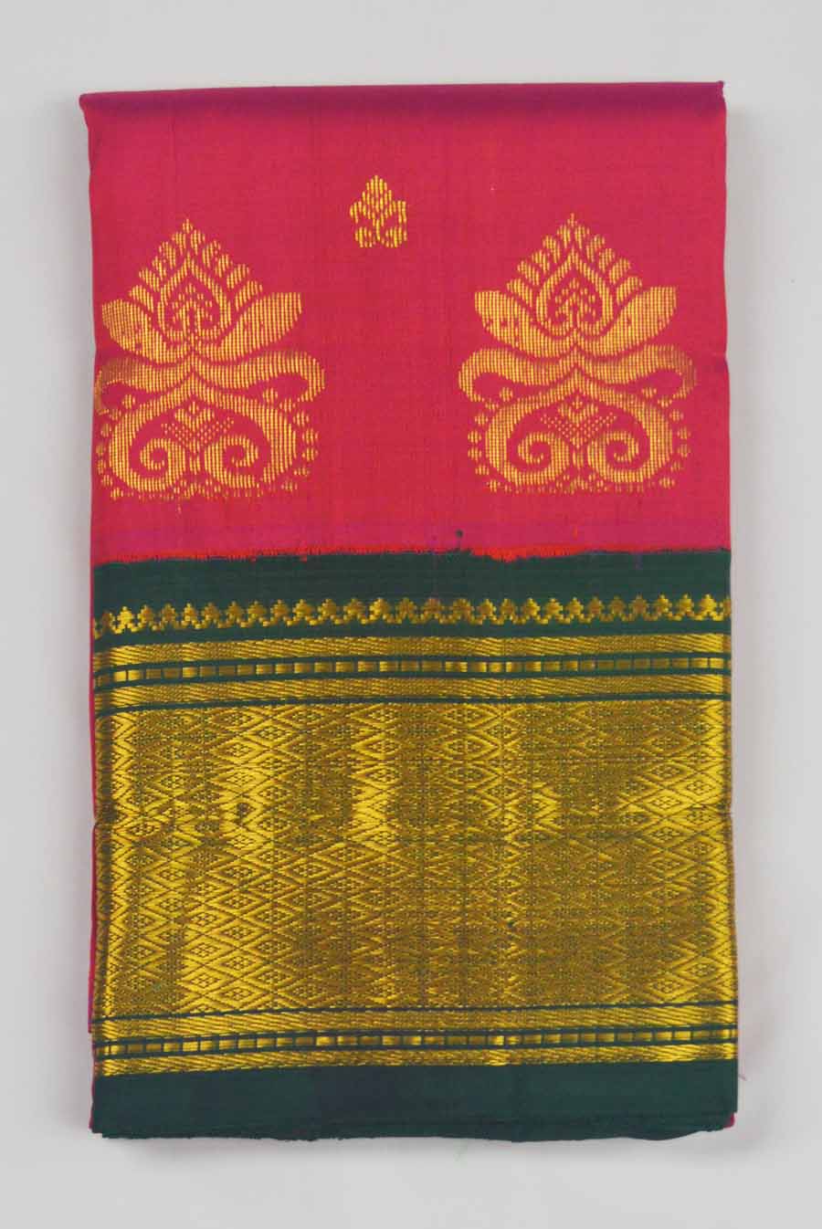 Temple Saree 11027