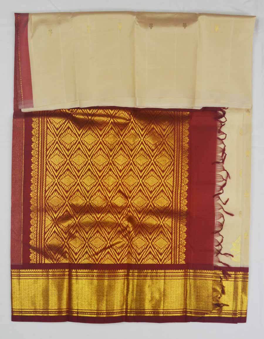Temple Saree 12421